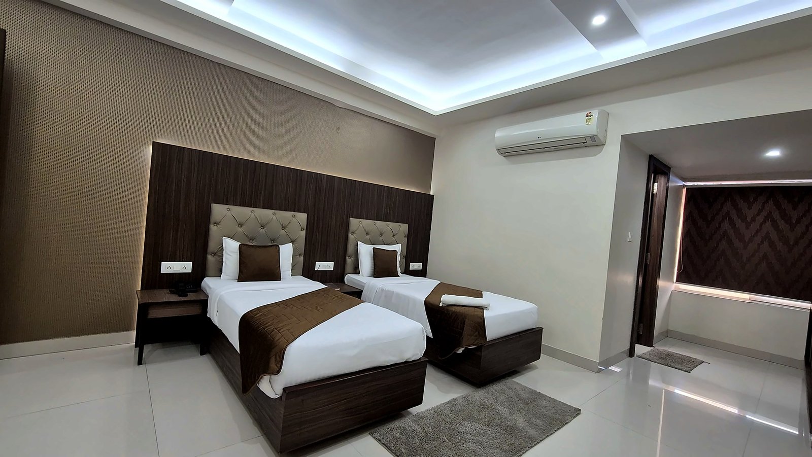 Executive Room