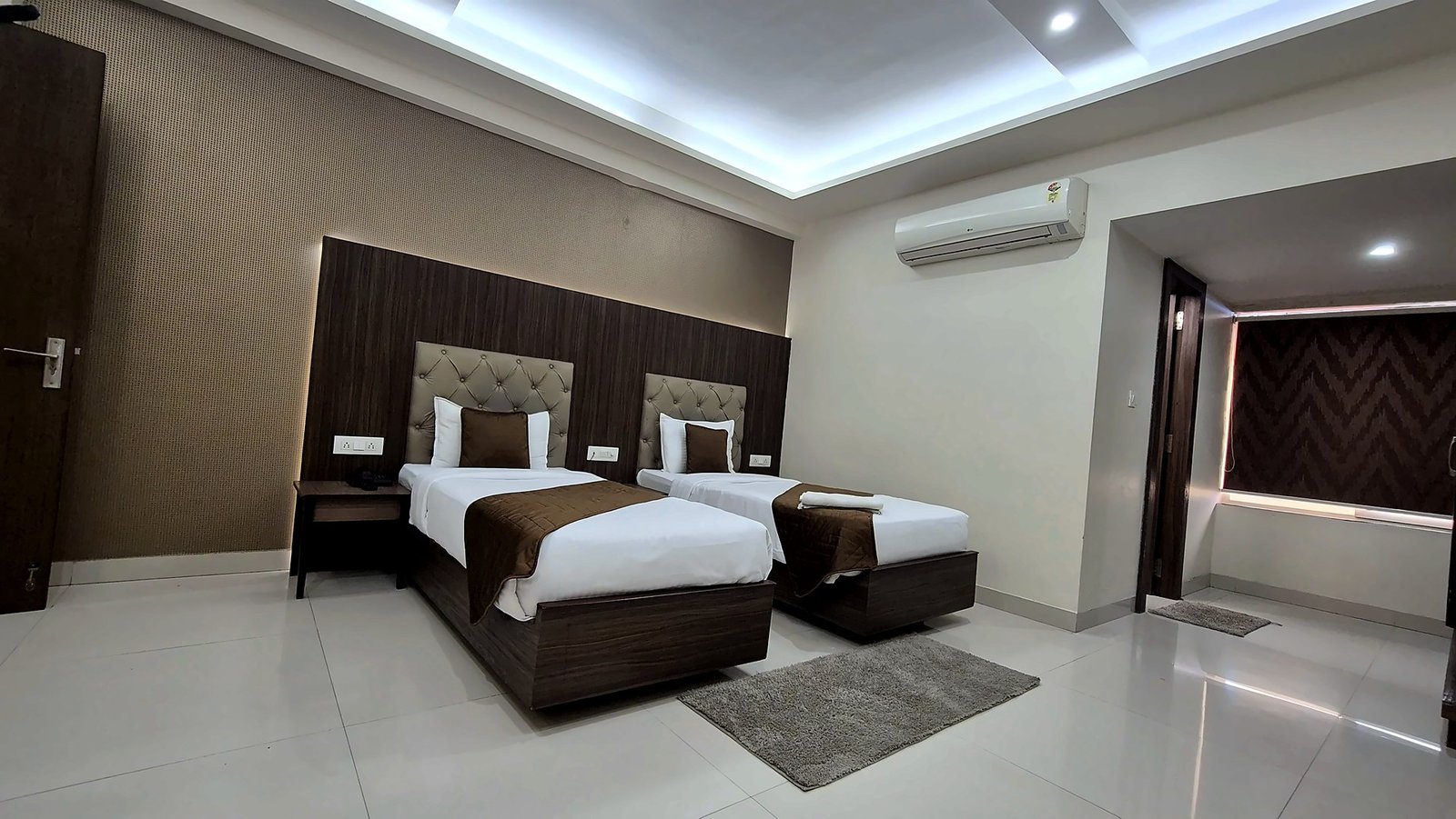 Business Travel at Hotel Delite Grand